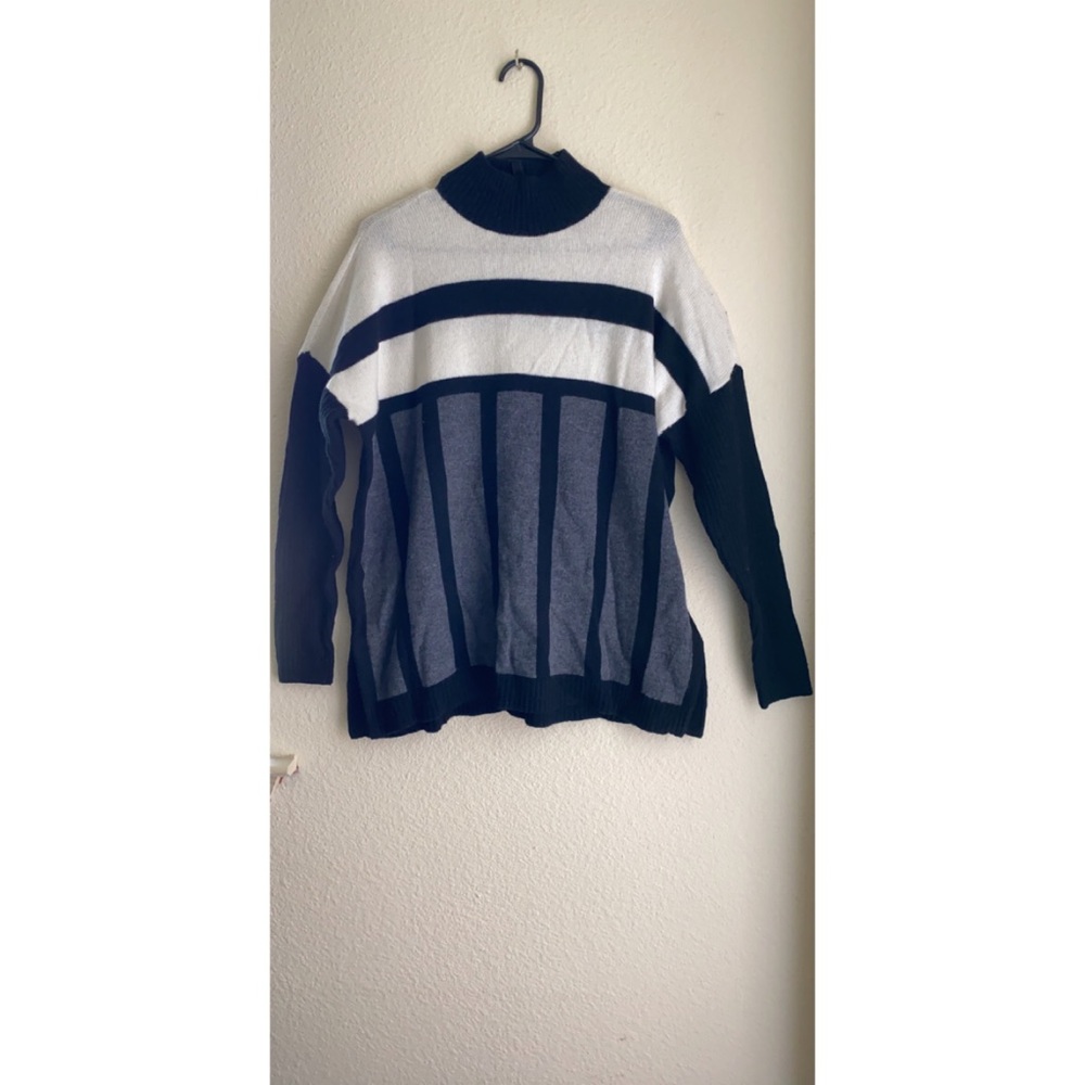 BCBGMaxazria sweater